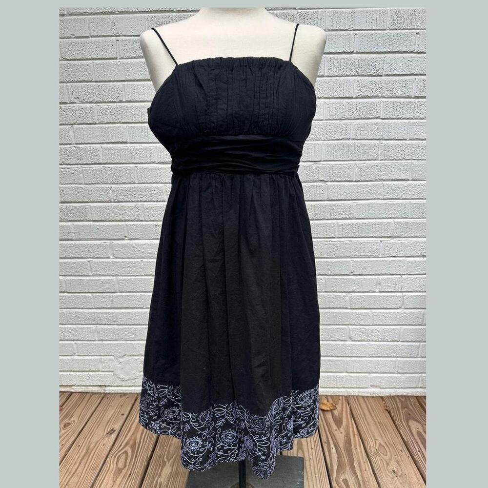 APNY Y2K Black Cotton Embroidered White Dress